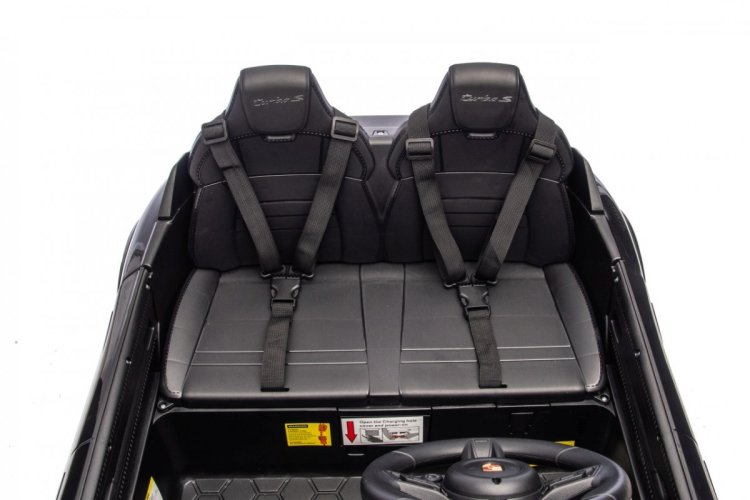 Pojazd Porsche Taycan Turbo S Czarny