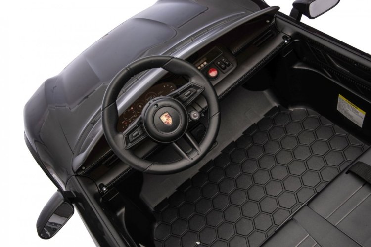 Pojazd Porsche Taycan Turbo S Czarny
