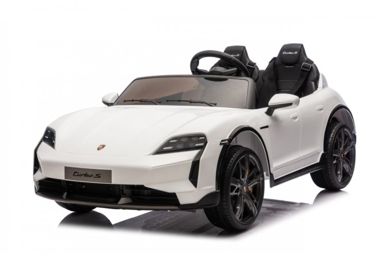 Pojazd Porsche Taycan Turbo S Biały