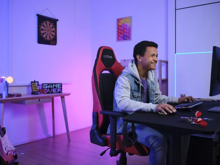 Fotel gamingowy Trust GXT 714R Ruya Red