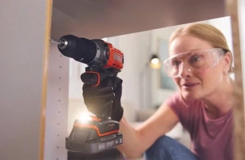 Wiertarko-wkrętarka 18V BCD383D2TA BLACK+DECKER