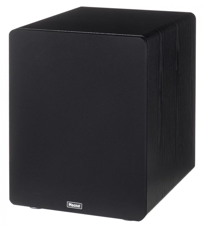 Subwoofer aktywny Magnat Alpha RS12 czarny