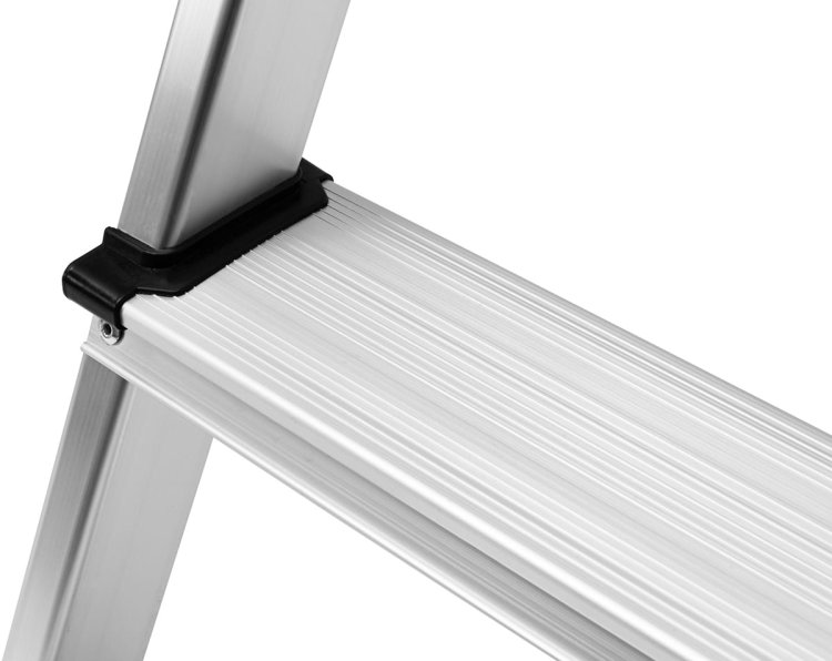 07-haushaltsleiter-5-stufen-craftfull-cf-133b-stufe.jpg