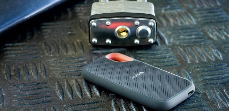 SANDISK SSD EXTREME PORTABLE 1TGB (1050 MB/s)